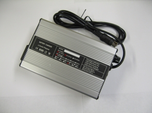 Batterie au lithium universelle 22 AH 36 trous